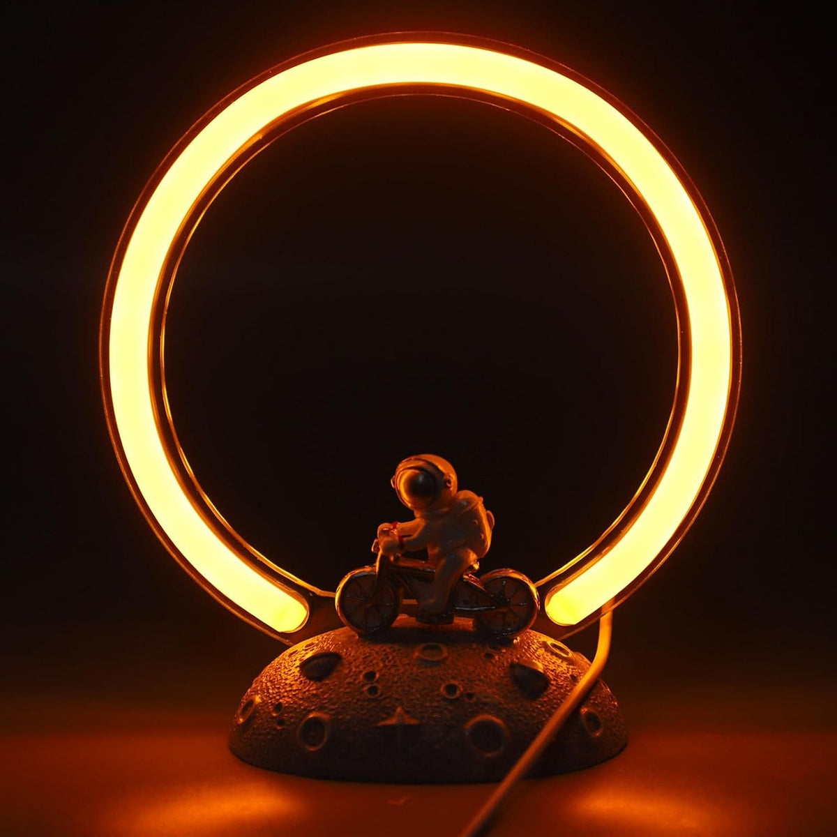 Astronaut LED Lamp White & Yellow