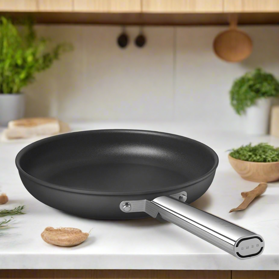 Smeg Frying Pan 28CM - Black