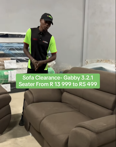 Gabby 3 2 1 Lounge Suite (One Available)