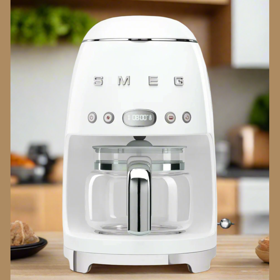 Smeg Drip Coffee Machine - White