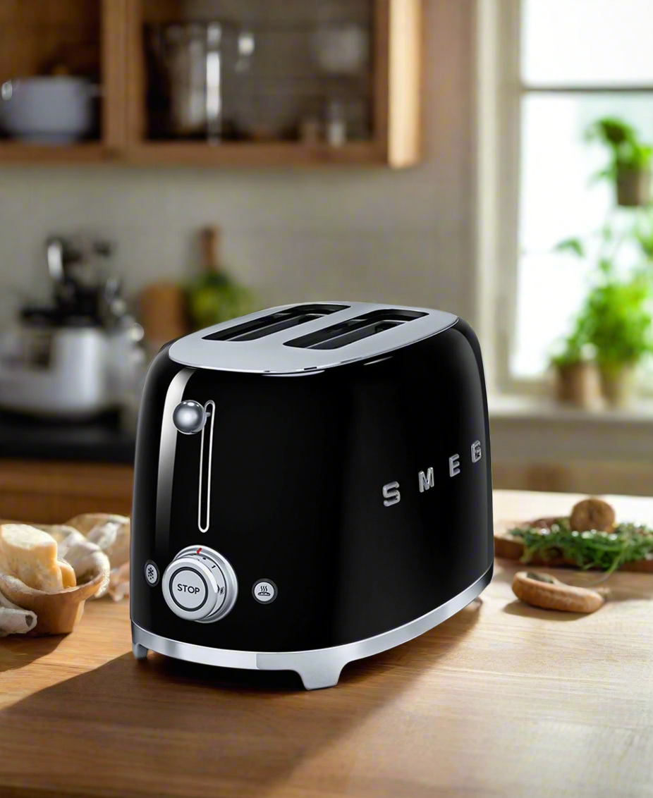 Smeg Retro 2 Slice Toaster - Black