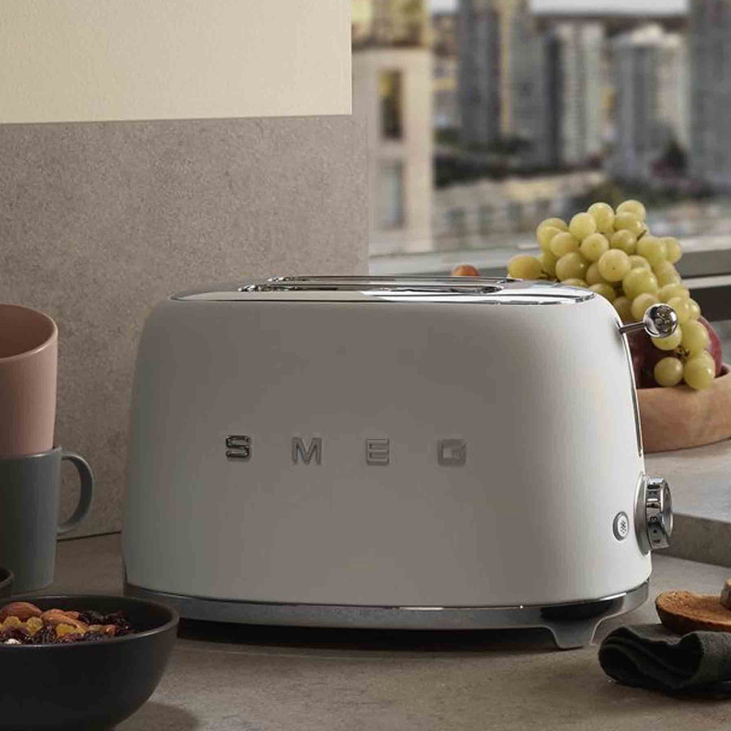 Smeg Retro 2 Slice Toaster - Matte White