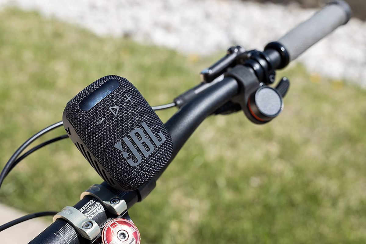 JBL Wind 3S - Slim Handlebar Bluetooth Cycling Speaker